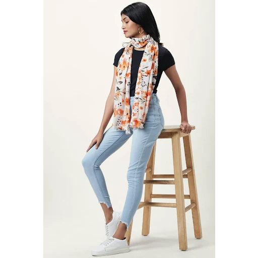 Ladis Scarves